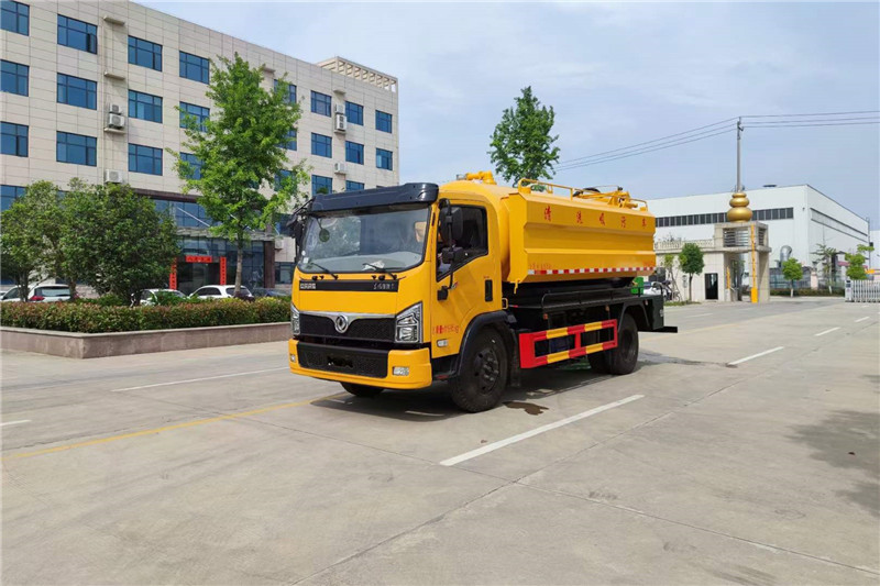 養(yǎng)殖場(chǎng)、社區(qū)清淤疏通污水車中的小霸王來了