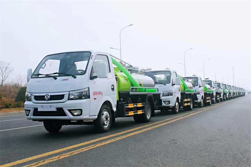 東風(fēng)途逸藍牌3方吸糞車